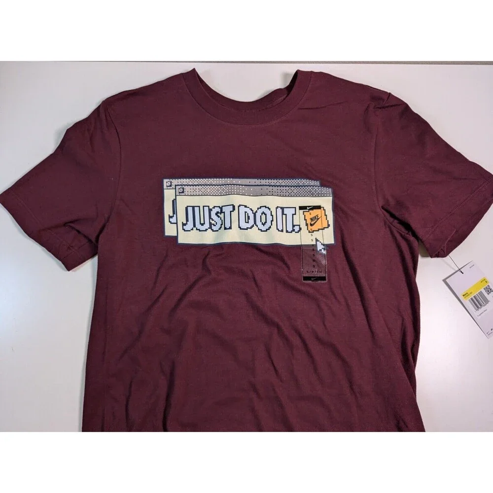 MEN'S Nike Tee “Just Do It” Burgandy Size Small NWT HF0460-681
